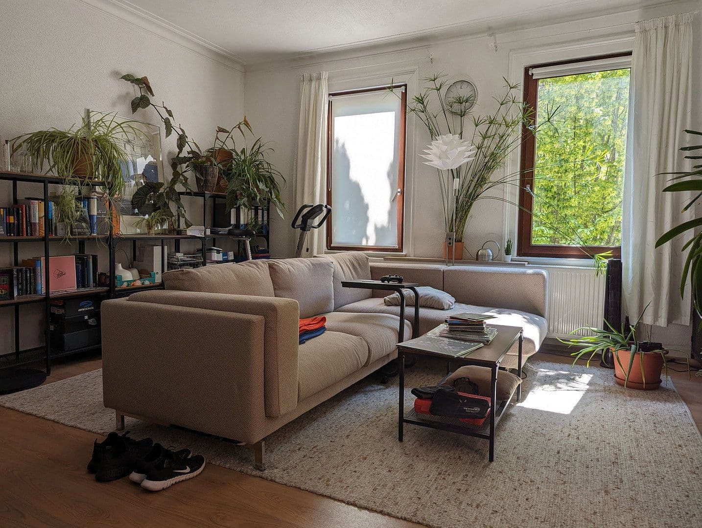 Pronájem bytu 2+1 65 m², Bahnhofstraße 9, Rottenburg am Neckar, Bádensko-Württembersko Pronájem bytu 2+1 65 m², Bahnhofstraße 9, Rottenburg am Neckar, Bádensko-Württembersko