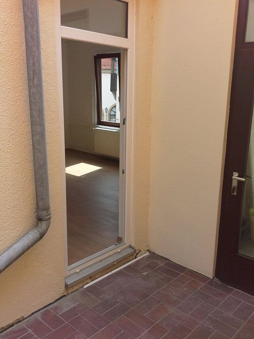 Pronájem bytu 2+1 65 m², Bahnhofstraße 9, Rottenburg am Neckar, Bádensko-Württembersko Pronájem bytu 2+1 65 m², Bahnhofstraße 9, Rottenburg am Neckar, Bádensko-Württembersko