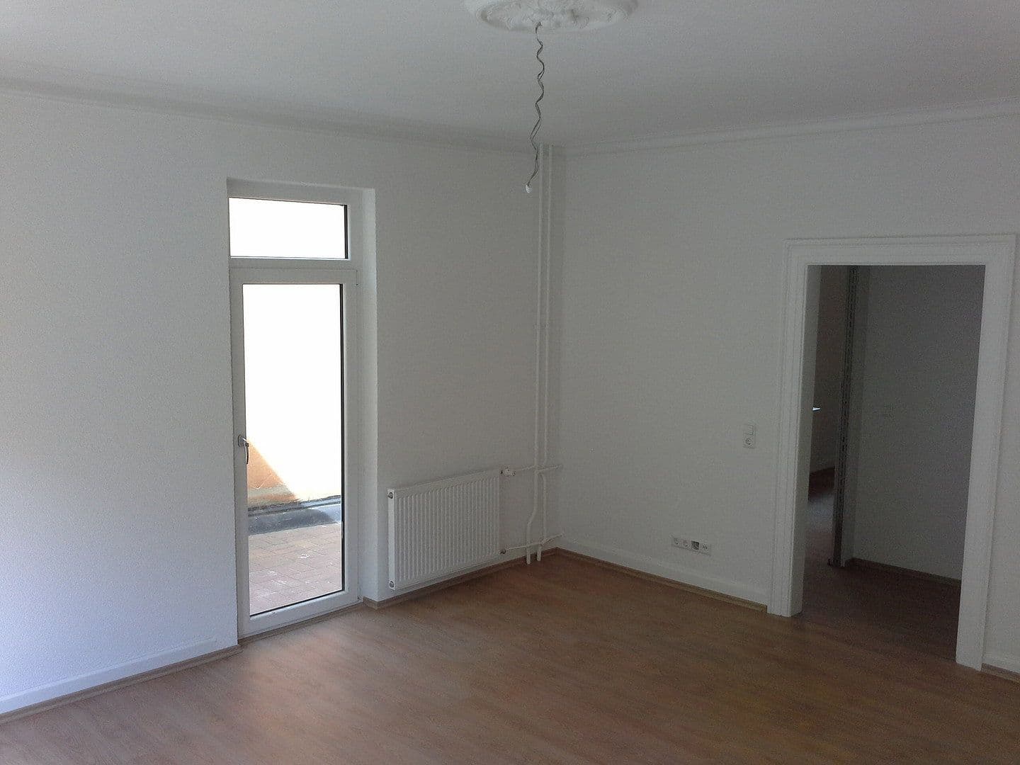 Pronájem bytu 2+1 65 m², Bahnhofstraße 9, Rottenburg am Neckar, Bádensko-Württembersko Pronájem bytu 2+1 65 m², Bahnhofstraße 9, Rottenburg am Neckar, Bádensko-Württembersko