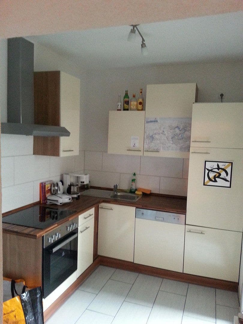 Pronájem bytu 2+1 65 m², Bahnhofstraße 9, Rottenburg am Neckar, Bádensko-Württembersko Pronájem bytu 2+1 65 m², Bahnhofstraße 9, Rottenburg am Neckar, Bádensko-Württembersko