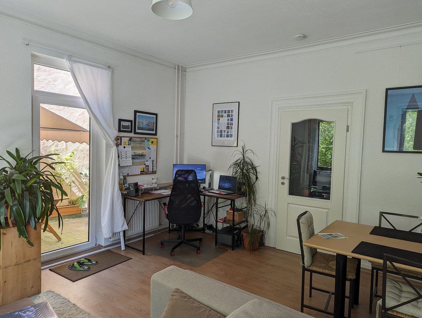 Pronájem bytu 2+1 65 m², Bahnhofstraße 9, Rottenburg am Neckar, Bádensko-Württembersko Pronájem bytu 2+1 65 m², Bahnhofstraße 9, Rottenburg am Neckar, Bádensko-Württembersko