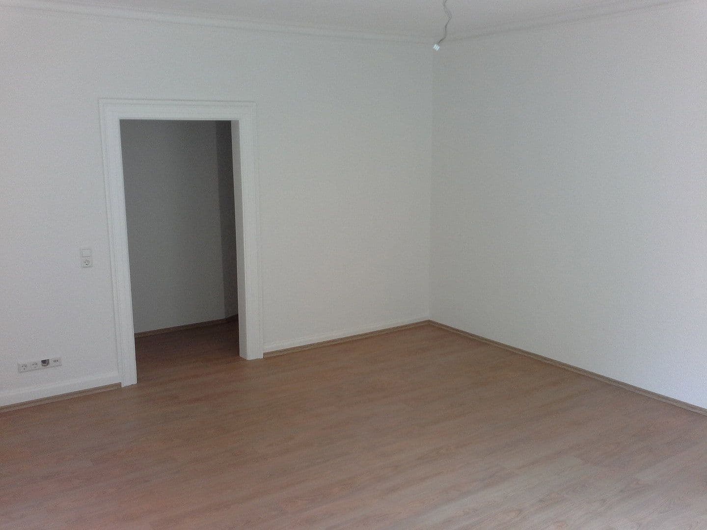 Pronájem bytu 2+1 65 m², Bahnhofstraße 9, Rottenburg am Neckar, Bádensko-Württembersko Pronájem bytu 2+1 65 m², Bahnhofstraße 9, Rottenburg am Neckar, Bádensko-Württembersko