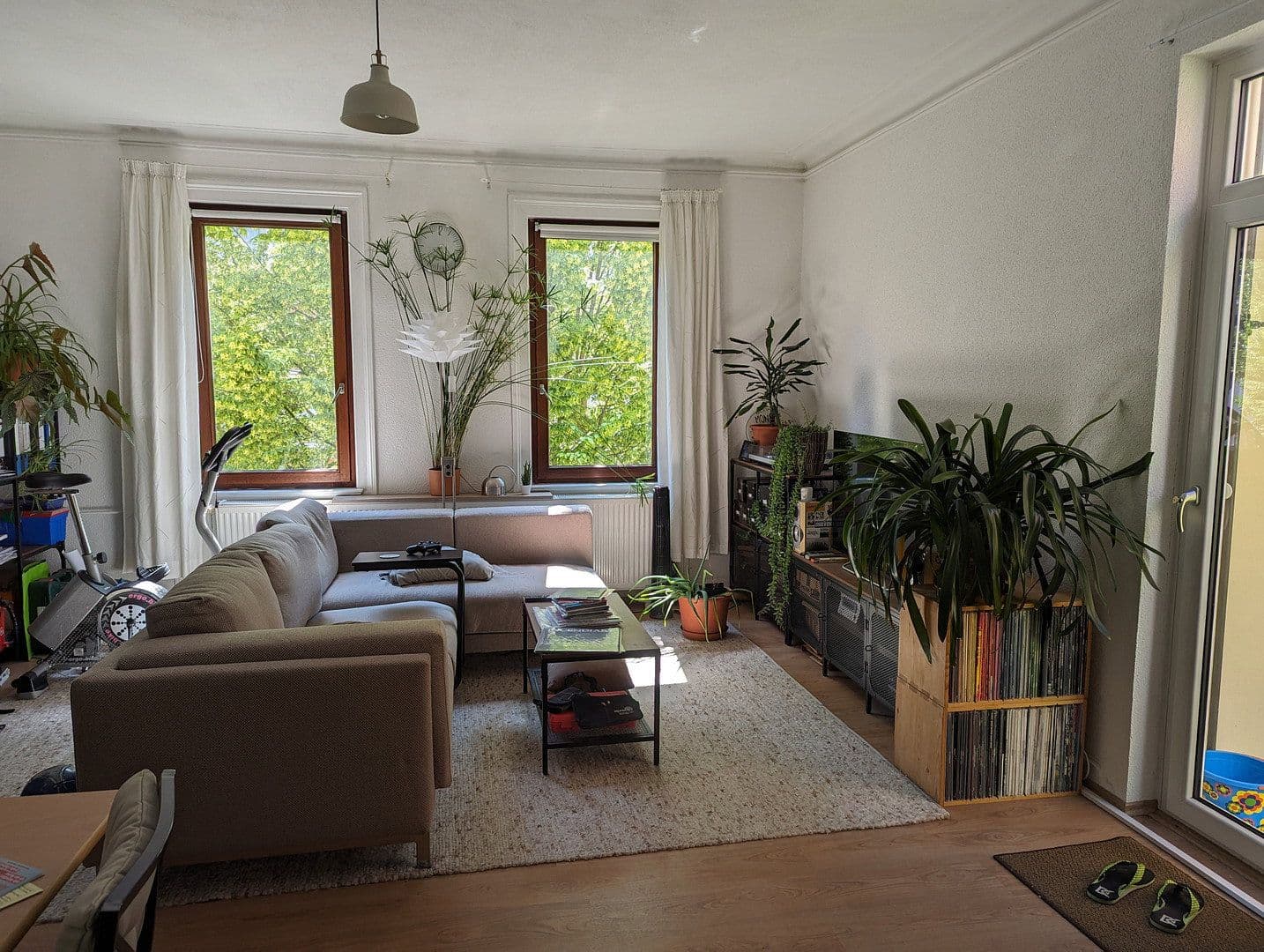 Pronájem bytu 2+1 65 m², Bahnhofstraße 9, Rottenburg am Neckar, Bádensko-Württembersko Pronájem bytu 2+1 65 m², Bahnhofstraße 9, Rottenburg am Neckar, Bádensko-Württembersko