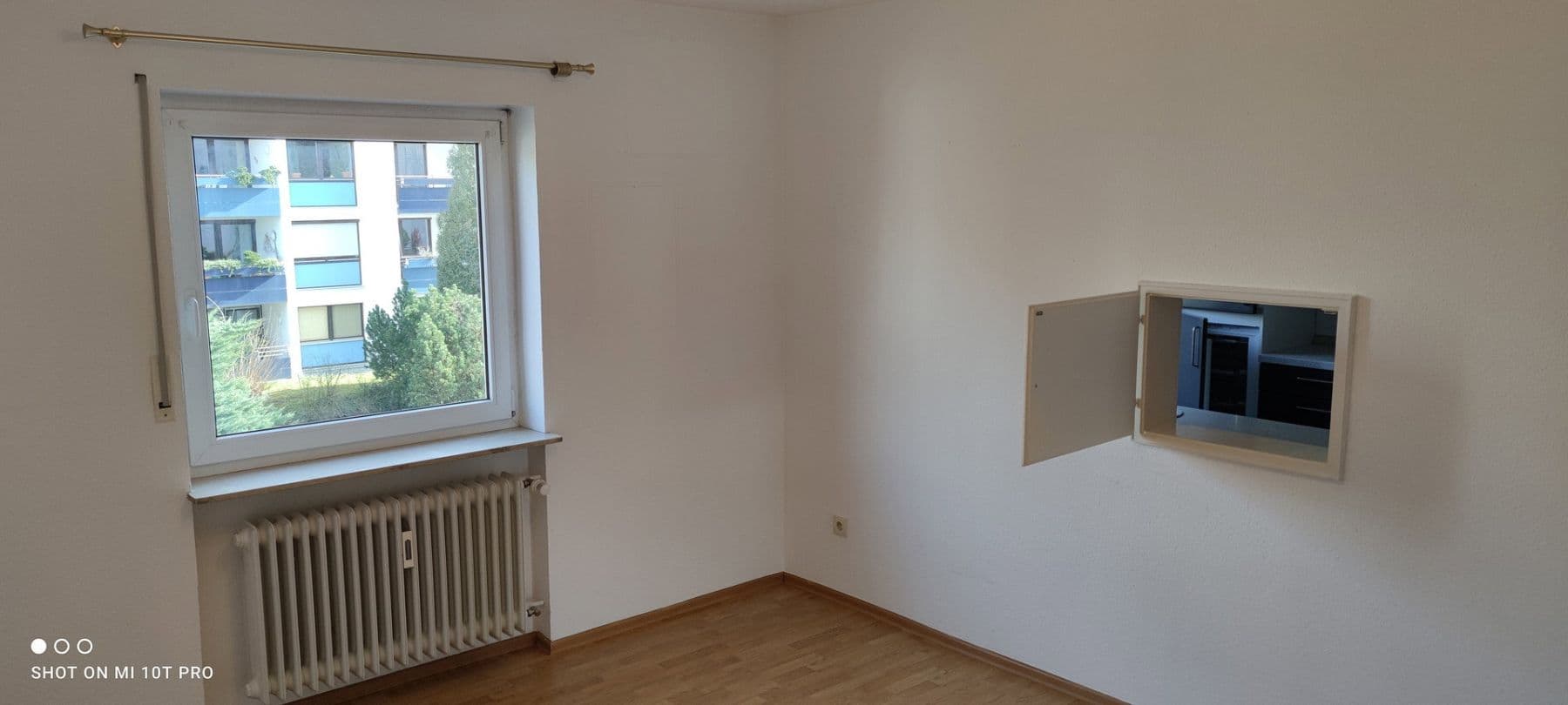 Pronájem bytu 3+1 87 m², Theodor-Heuss-Str. 15, Ettlingen, Bádensko-Württembersko Pronájem bytu 3+1 87 m², Theodor-Heuss-Str. 15, Ettlingen, Bádensko-Württembersko