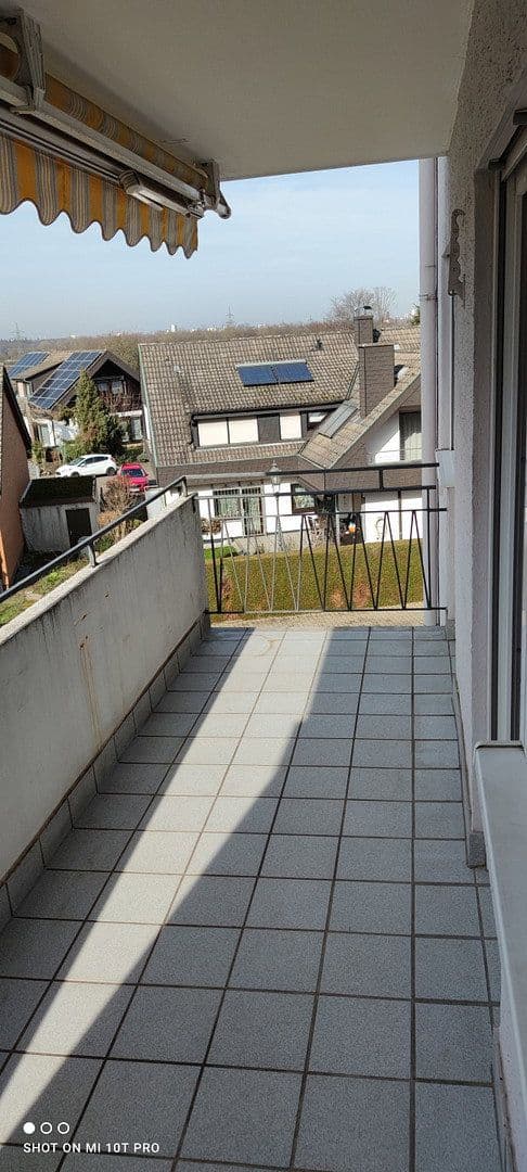 Pronájem bytu 3+1 87 m², Theodor-Heuss-Str. 15, Ettlingen, Bádensko-Württembersko Pronájem bytu 3+1 87 m², Theodor-Heuss-Str. 15, Ettlingen, Bádensko-Württembersko