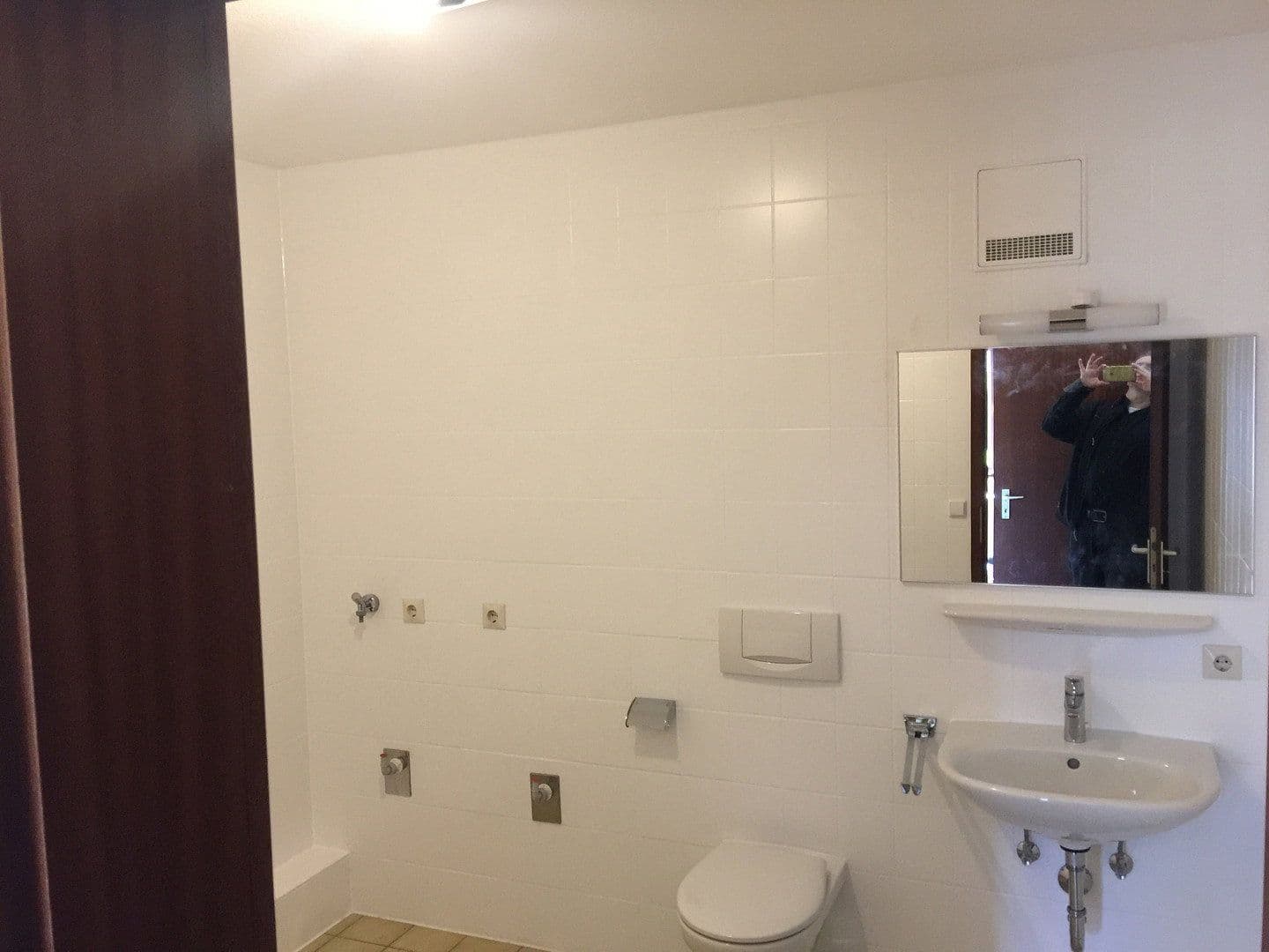 Pronájem bytu 3+1 86 m², Bruchsal, Bádensko-Württembersko Pronájem bytu 3+1 86 m², Bruchsal, Bádensko-Württembersko