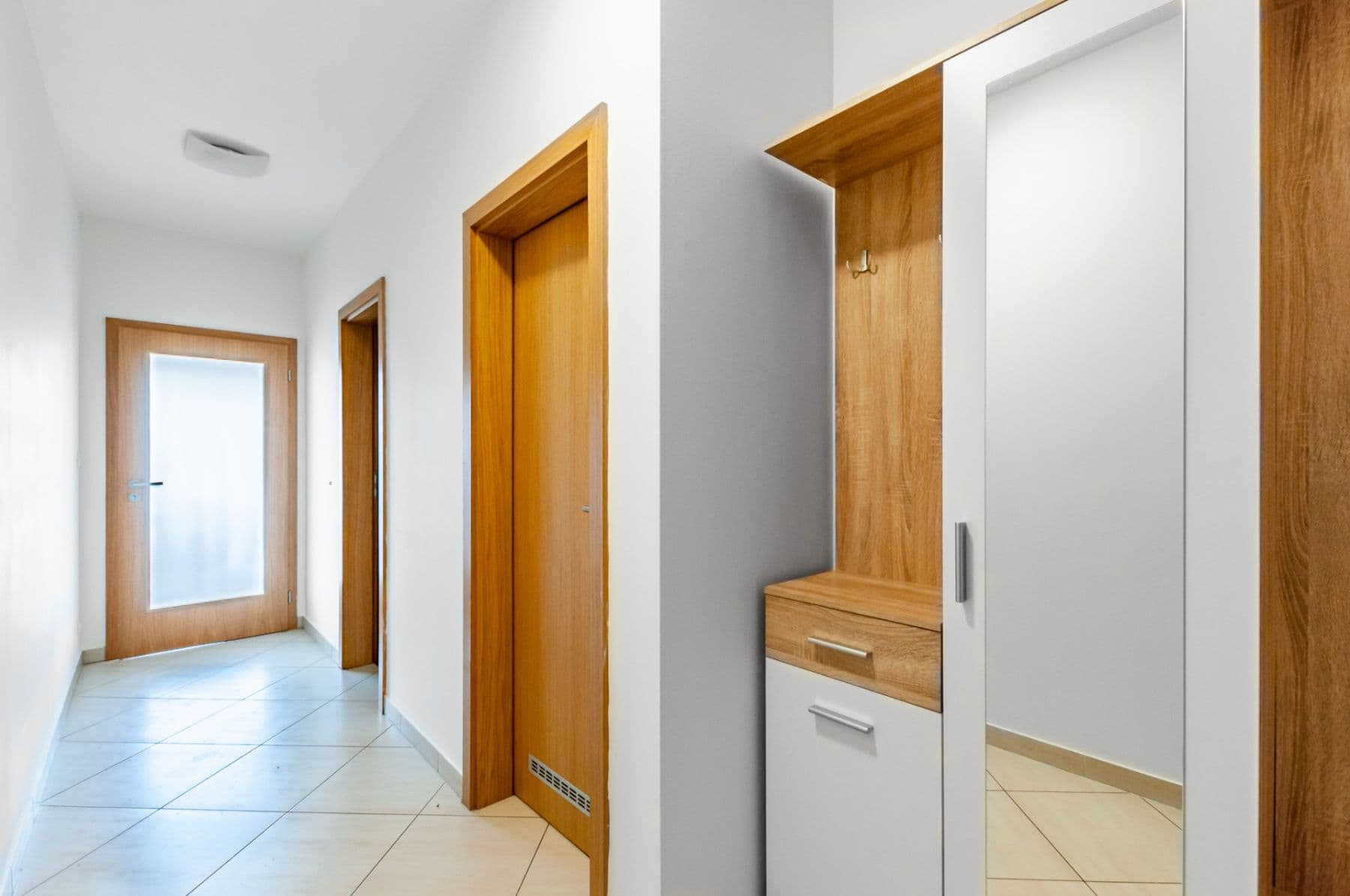 Pronájem bytu 1+kk 41 m², Na Maninách, Praha, Praha Pronájem bytu 1+kk 41 m², Na Maninách, Praha, Praha