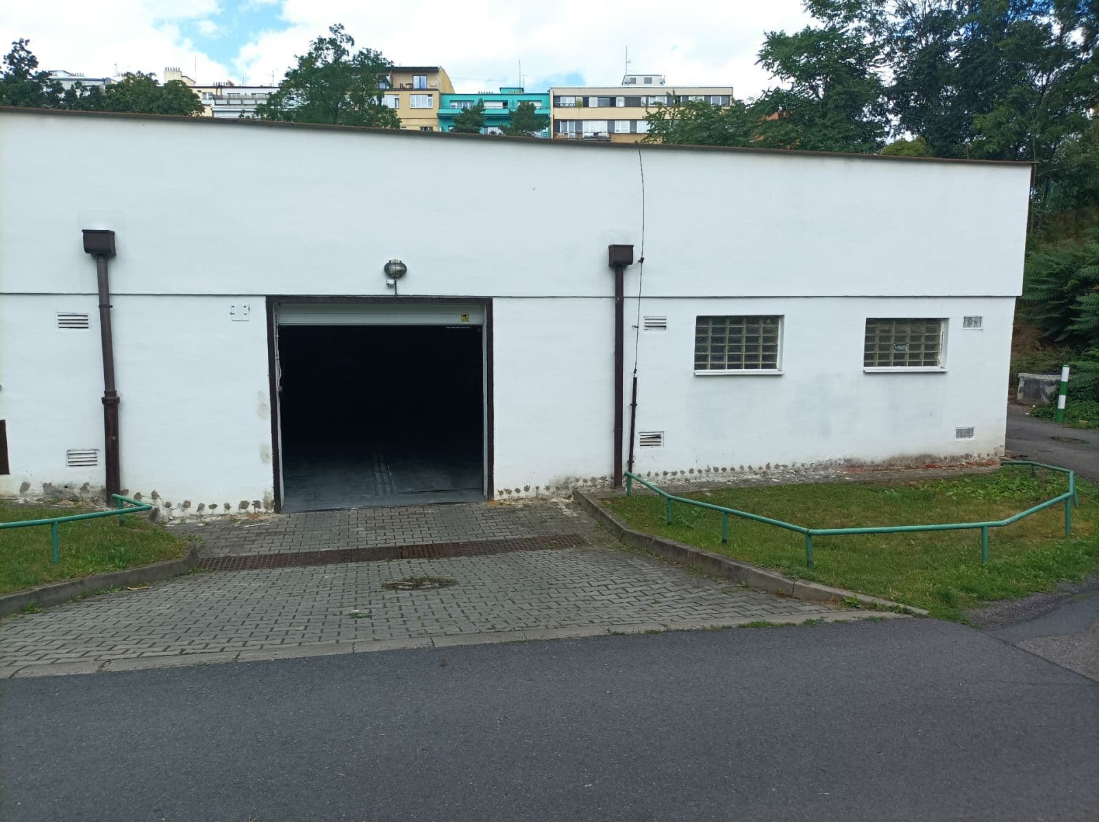 Pronájem garáže 20 m², Praha, Praha Pronájem garáže 20 m², Praha, Praha