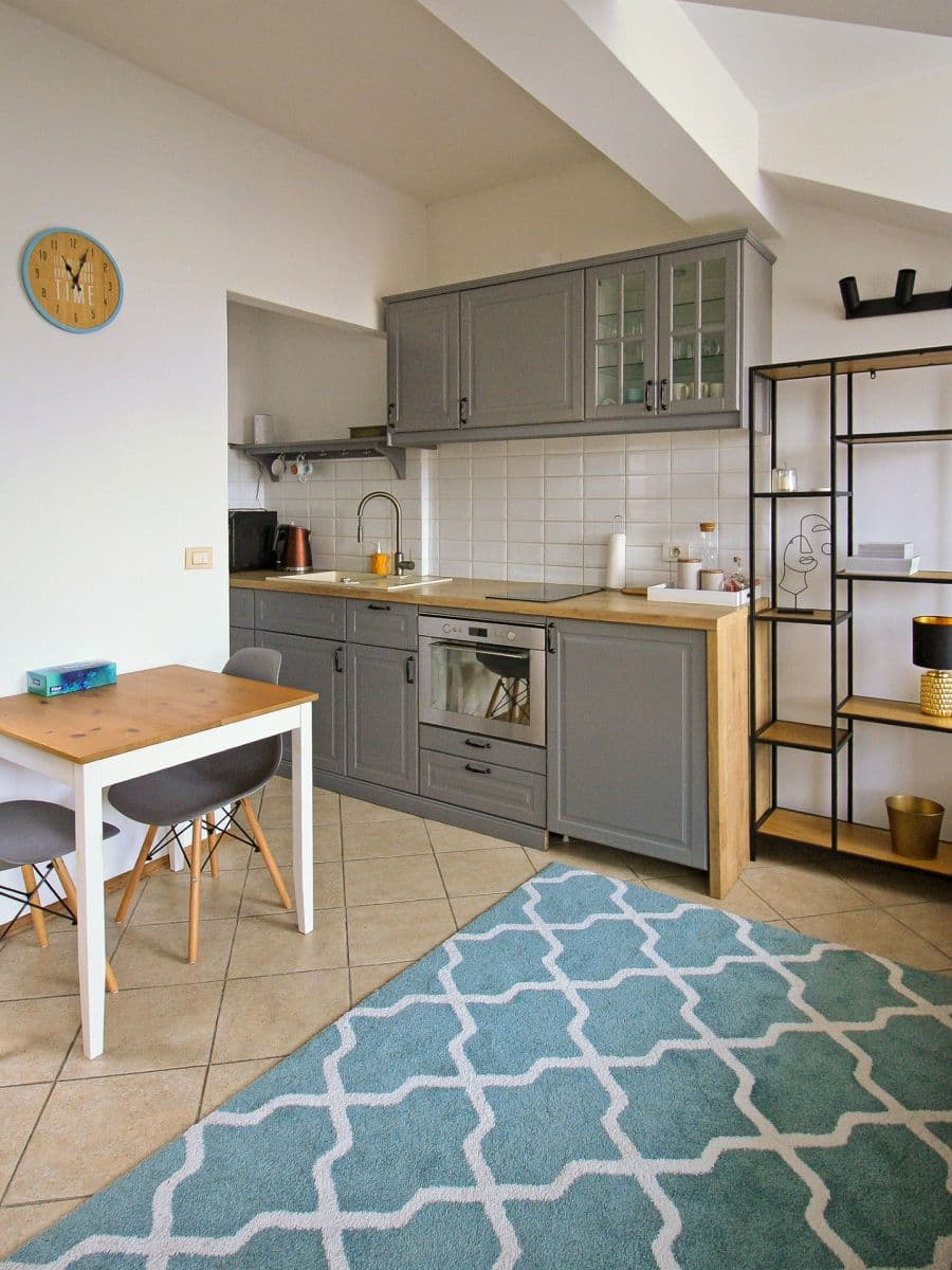 Prodej bytu 1+kk 30 m², Jeronýmova, Praha, Praha Prodej bytu 1+kk 30 m², Jeronýmova, Praha, Praha