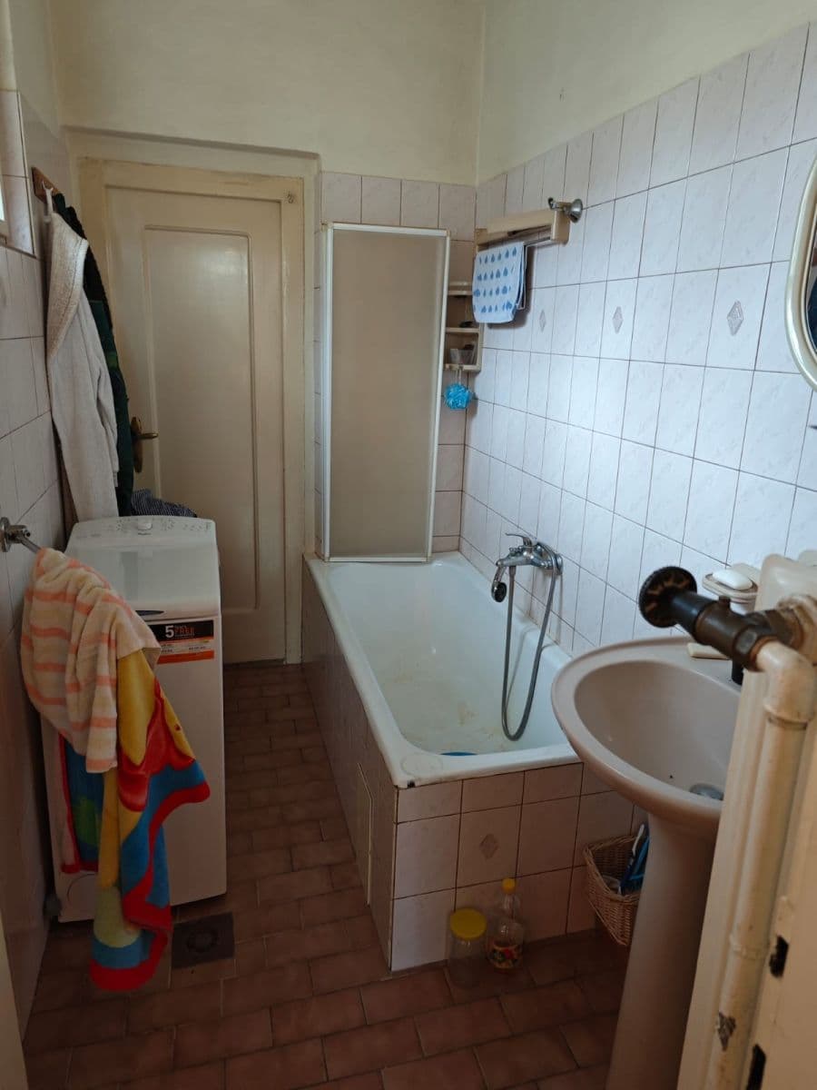 Pronájem domu 150 m², pozemek 1.000 m², Slovenská, Přeštice, Plzeňský kraj Pronájem domu 150 m², pozemek 1.000 m², Slovenská, Přeštice, Plzeňský kraj