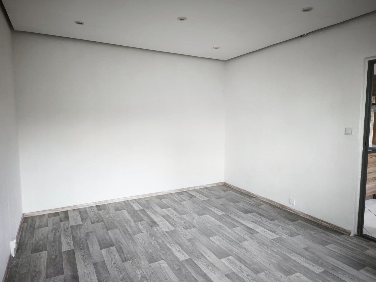 Prodej bytu 1+1 37 m², Krušnohorská, Chlumec, Ústecký kraj Prodej bytu 1+1 37 m², Krušnohorská, Chlumec, Ústecký kraj