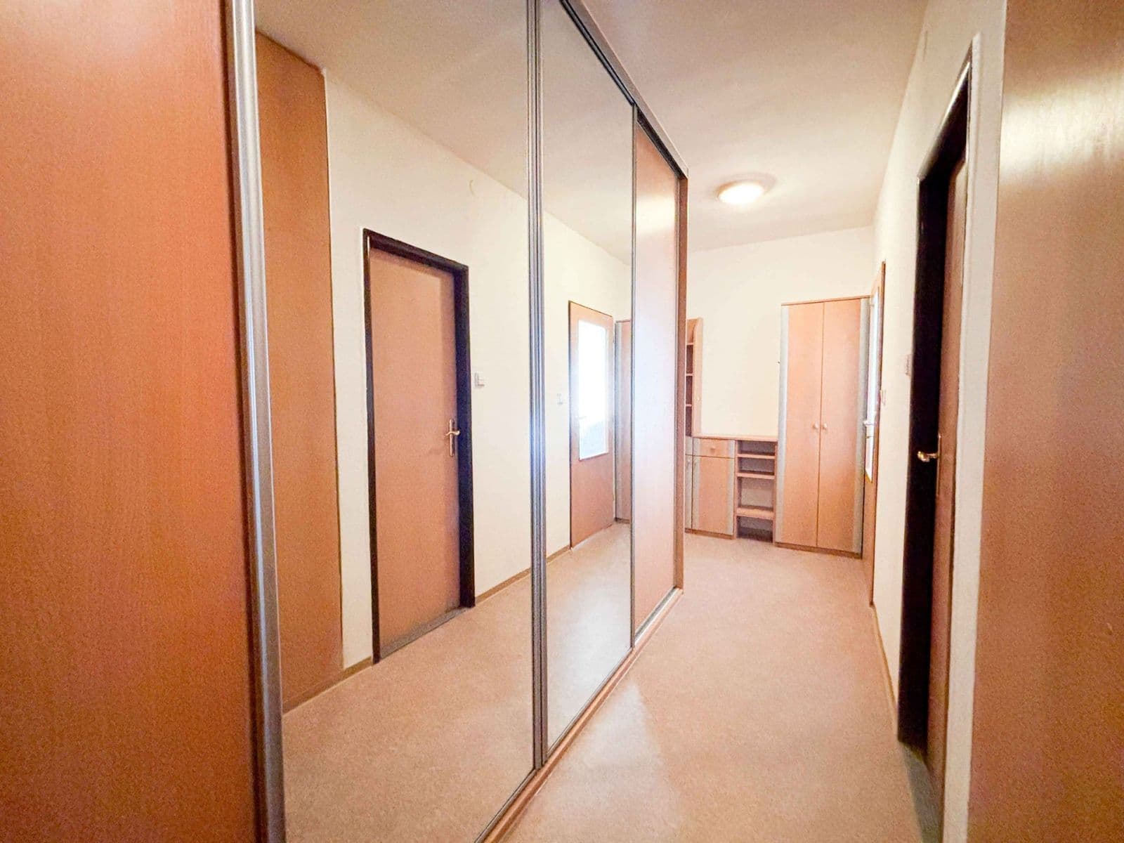 Pronájem bytu 3+kk 72 m², Hlivická, Praha, Praha Pronájem bytu 3+kk 72 m², Hlivická, Praha, Praha
