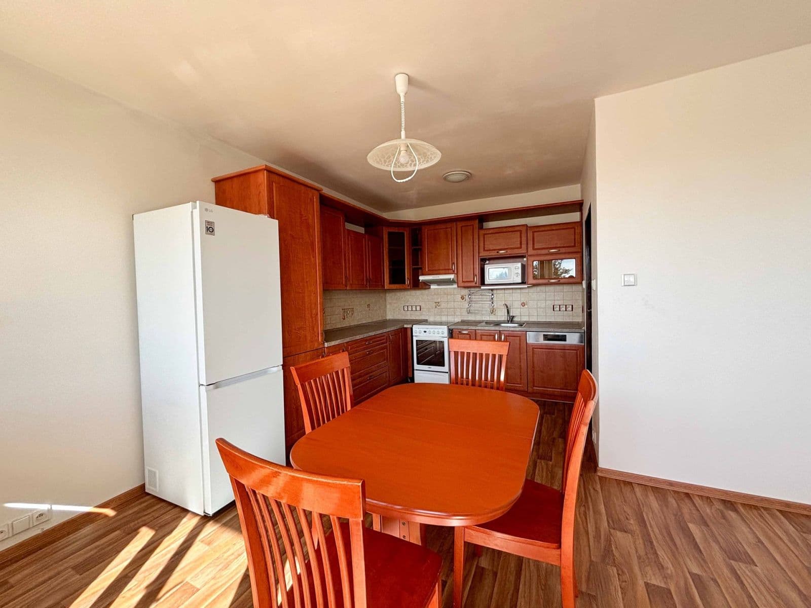 Pronájem bytu 3+kk 72 m², Hlivická, Praha, Praha Pronájem bytu 3+kk 72 m², Hlivická, Praha, Praha