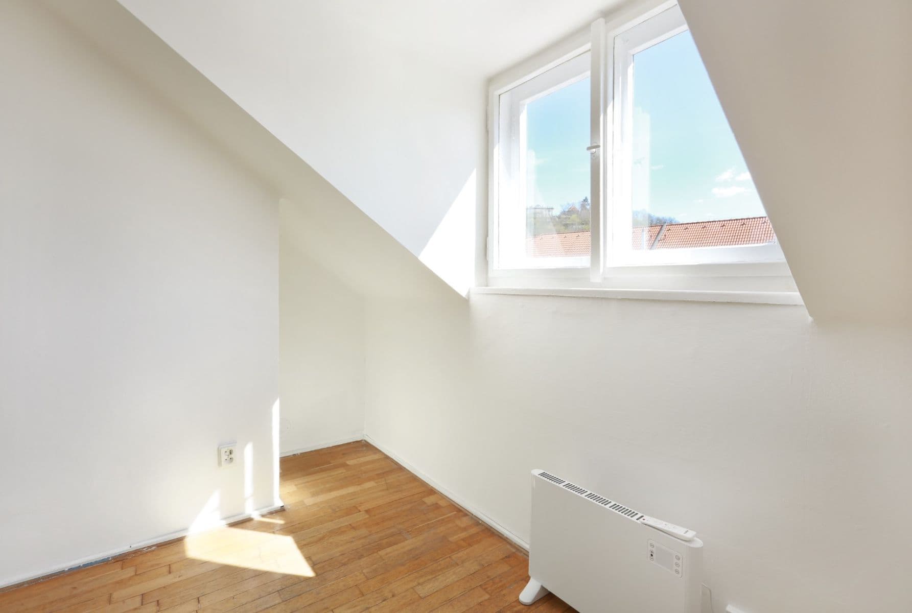 Pronájem bytu 1+kk 22 m², Na Mlejnku, Praha, Praha Pronájem bytu 1+kk 22 m², Na Mlejnku, Praha, Praha