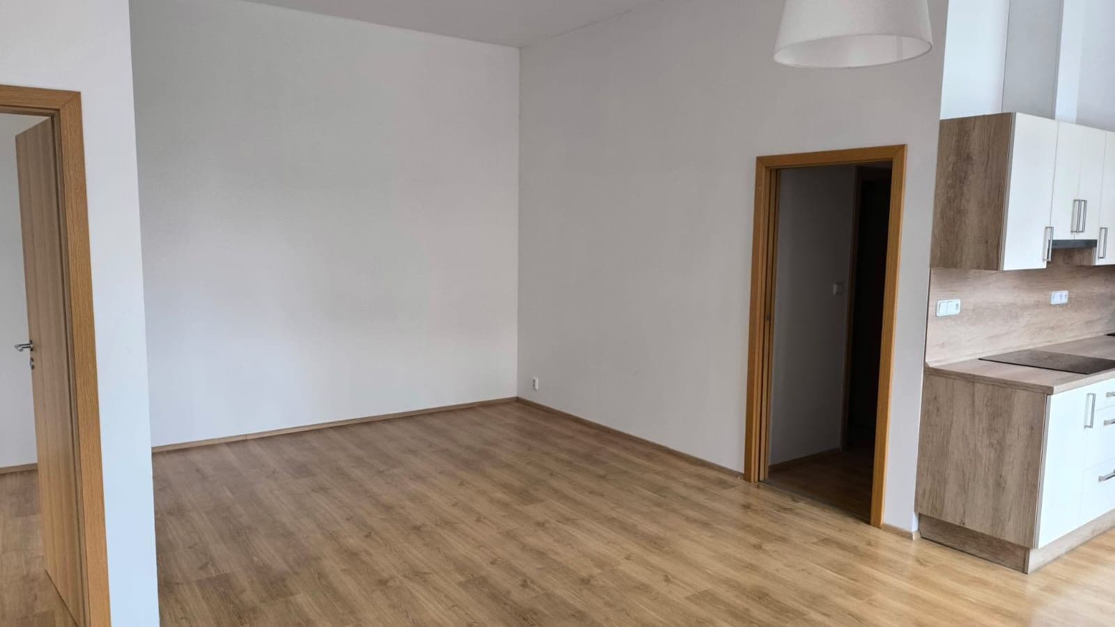 Pronájem bytu 3+1 72 m², Tomanova, Slaný, Středočeský kraj Pronájem bytu 3+1 72 m², Tomanova, Slaný, Středočeský kraj