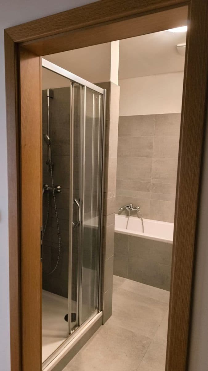 Pronájem bytu 3+1 72 m², Tomanova, Slaný, Středočeský kraj Pronájem bytu 3+1 72 m², Tomanova, Slaný, Středočeský kraj