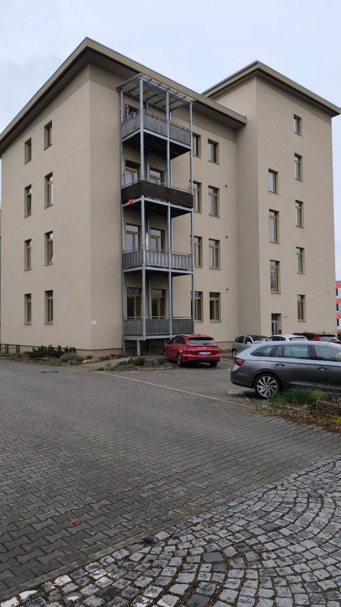 Pronájem bytu 3+1 72 m², Tomanova, Slaný, Středočeský kraj Pronájem bytu 3+1 72 m², Tomanova, Slaný, Středočeský kraj