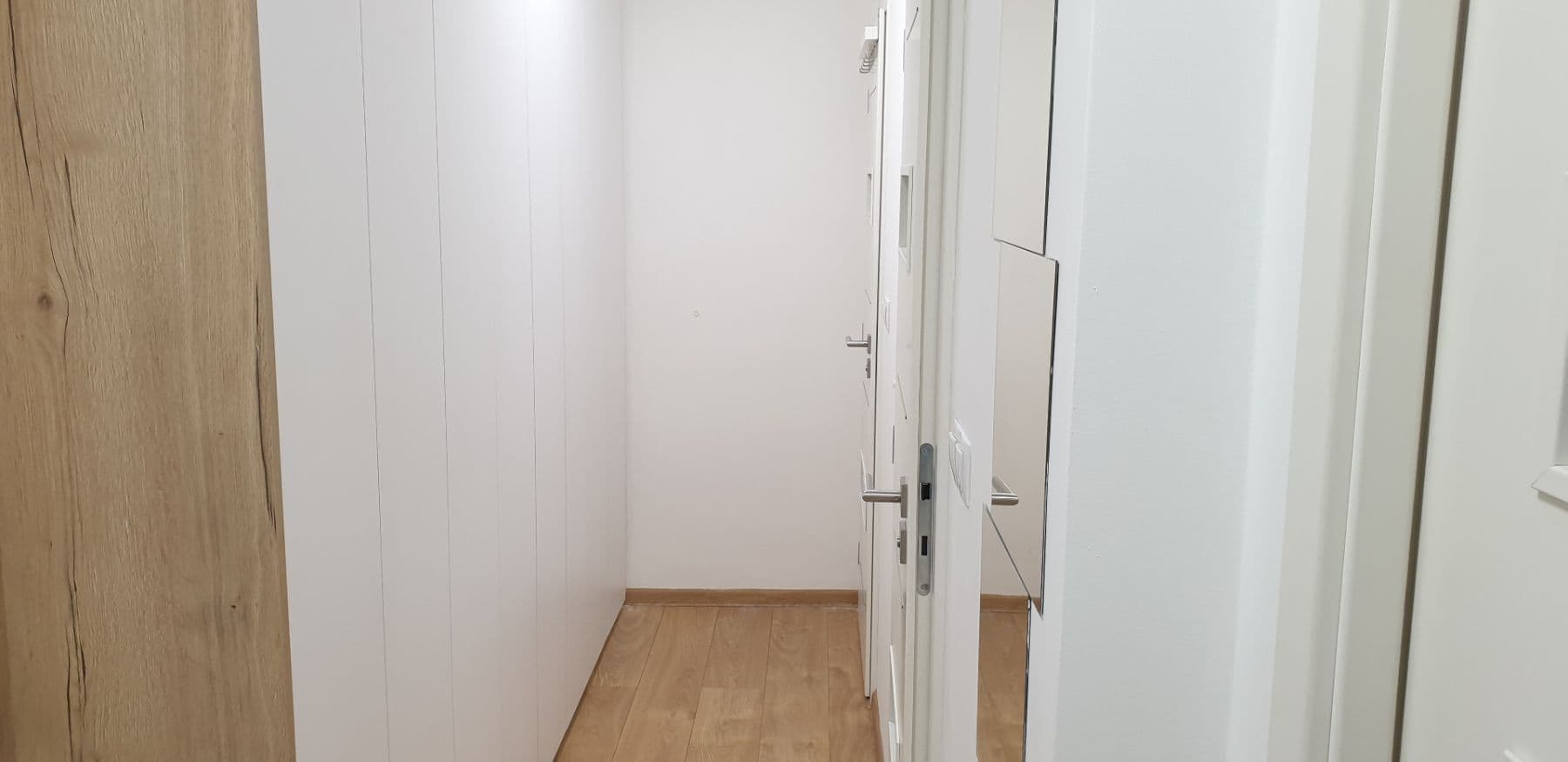 Pronájem bytu 2+kk 41 m², Ahepjukova, Ostrava, Moravskoslezský kraj Pronájem bytu 2+kk 41 m², Ahepjukova, Ostrava, Moravskoslezský kraj