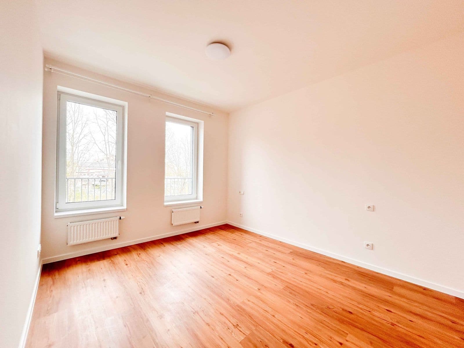 Pronájem bytu 3+kk 90 m², Suchánkova, Benešov, Středočeský kraj Pronájem bytu 3+kk 90 m², Suchánkova, Benešov, Středočeský kraj