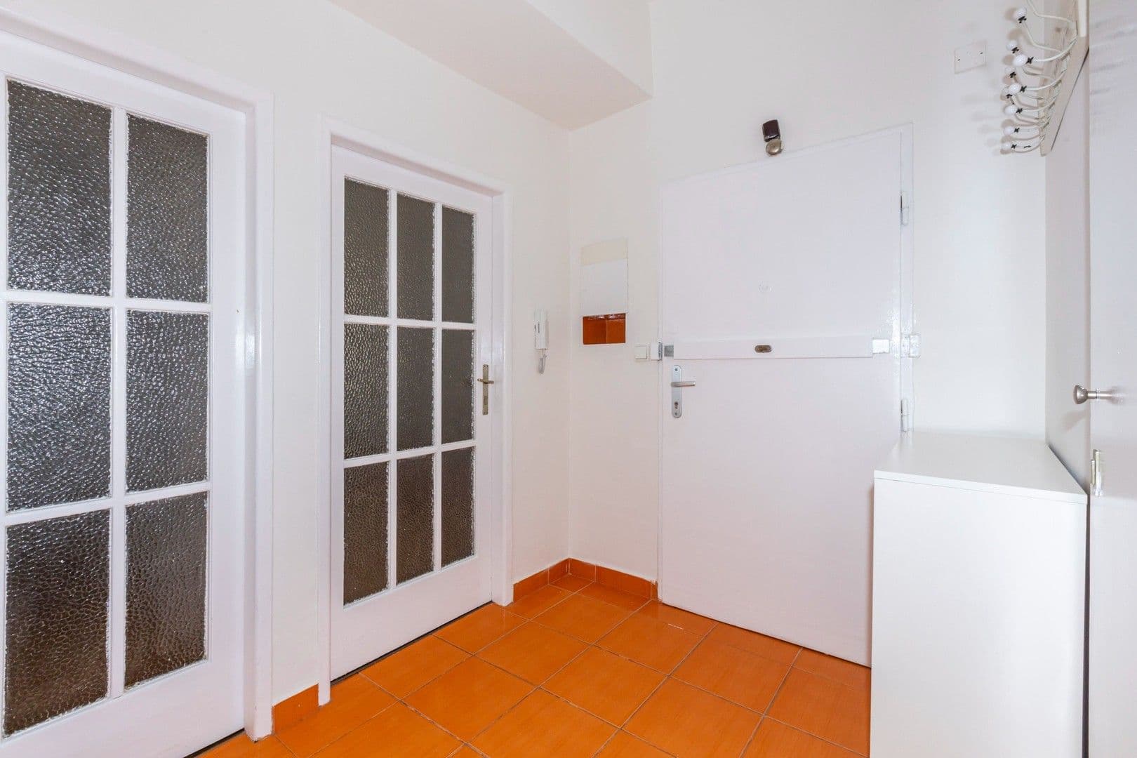 Pronájem bytu 2+kk 43 m², Nádražní, Praha, Praha Pronájem bytu 2+kk 43 m², Nádražní, Praha, Praha