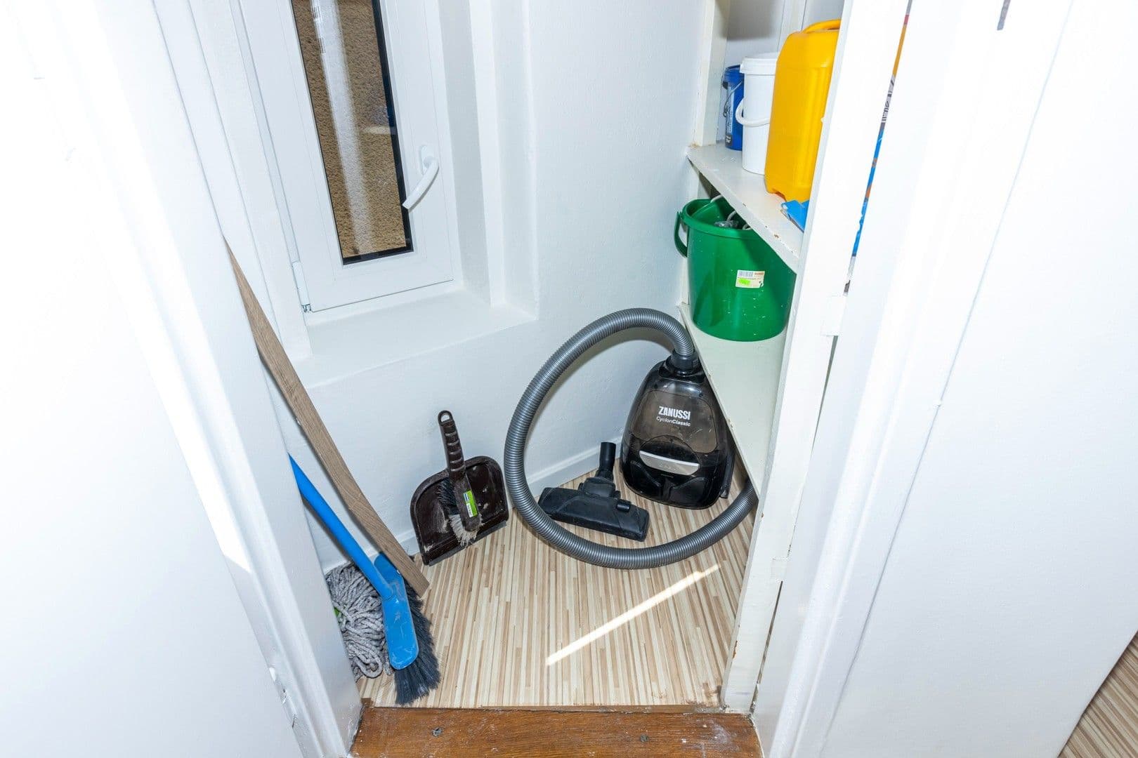 Pronájem bytu 2+kk 43 m², Nádražní, Praha, Praha Pronájem bytu 2+kk 43 m², Nádražní, Praha, Praha