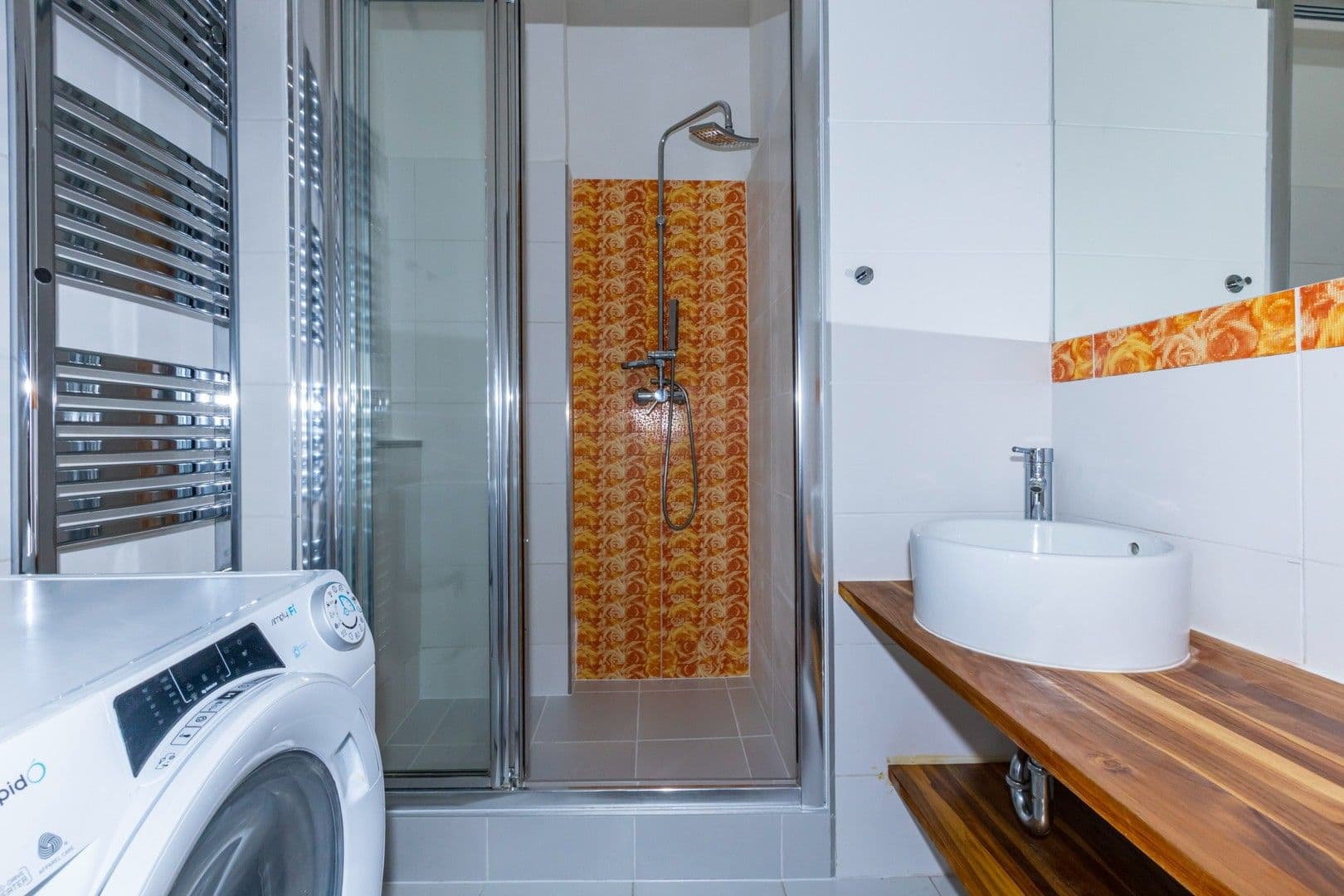 Pronájem bytu 2+kk 43 m², Nádražní, Praha, Praha Pronájem bytu 2+kk 43 m², Nádražní, Praha, Praha