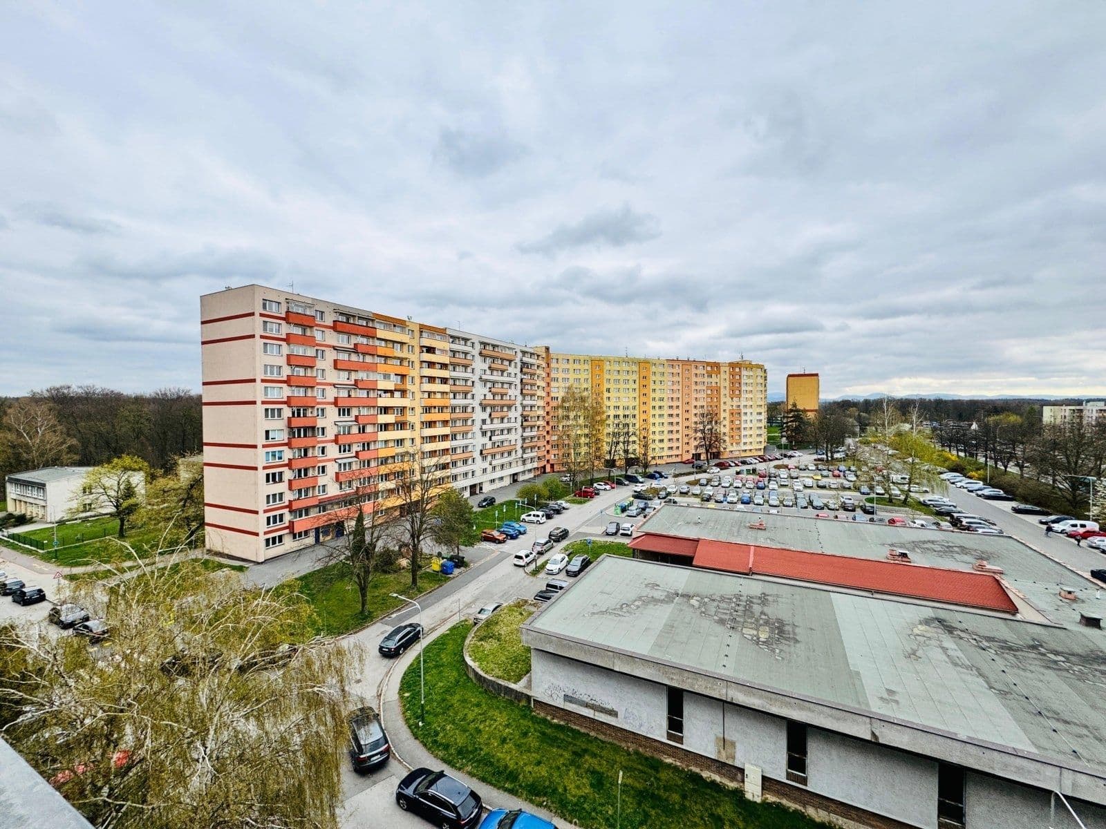 Pronájem bytu 1+1 39 m², Jičínská, Ostrava, Moravskoslezský kraj Pronájem bytu 1+1 39 m², Jičínská, Ostrava, Moravskoslezský kraj