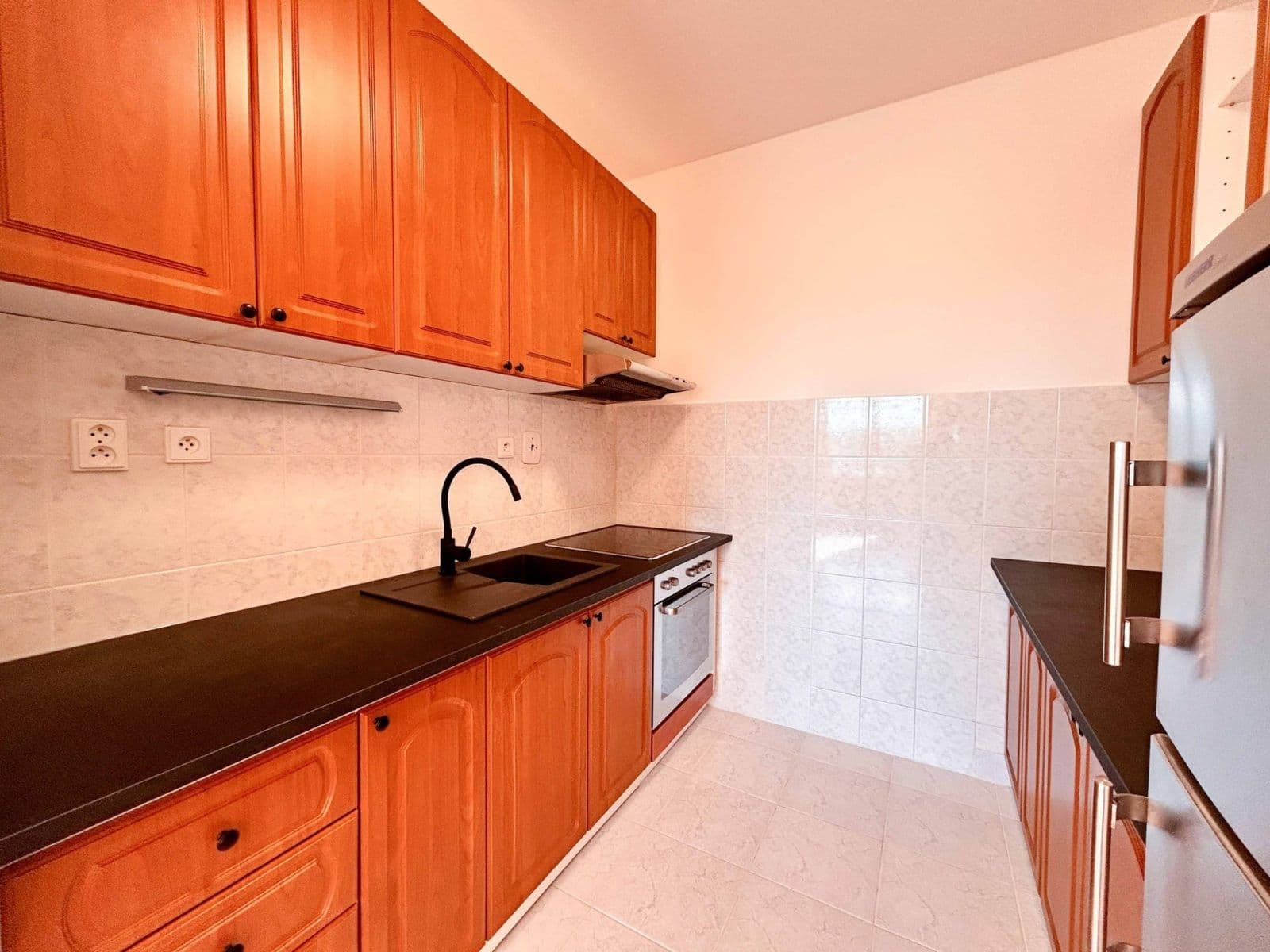 Pronájem bytu 2+kk 49 m², Volutová, Praha, Praha Pronájem bytu 2+kk 49 m², Volutová, Praha, Praha