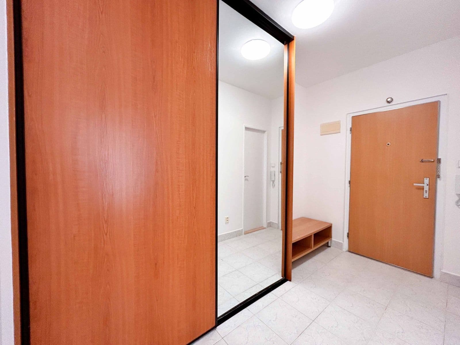 Pronájem bytu 2+kk 49 m², Volutová, Praha, Praha Pronájem bytu 2+kk 49 m², Volutová, Praha, Praha