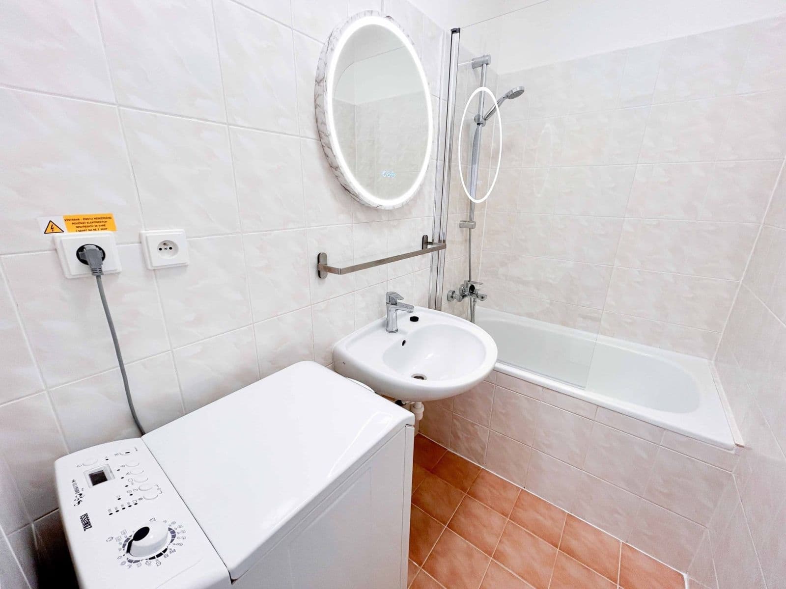 Pronájem bytu 2+kk 49 m², Volutová, Praha, Praha Pronájem bytu 2+kk 49 m², Volutová, Praha, Praha