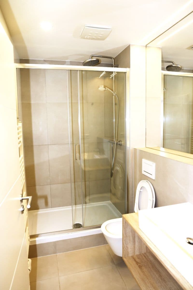 Pronájem bytu 1+kk 30 m², Šatrova, Praha, Praha Pronájem bytu 1+kk 30 m², Šatrova, Praha, Praha