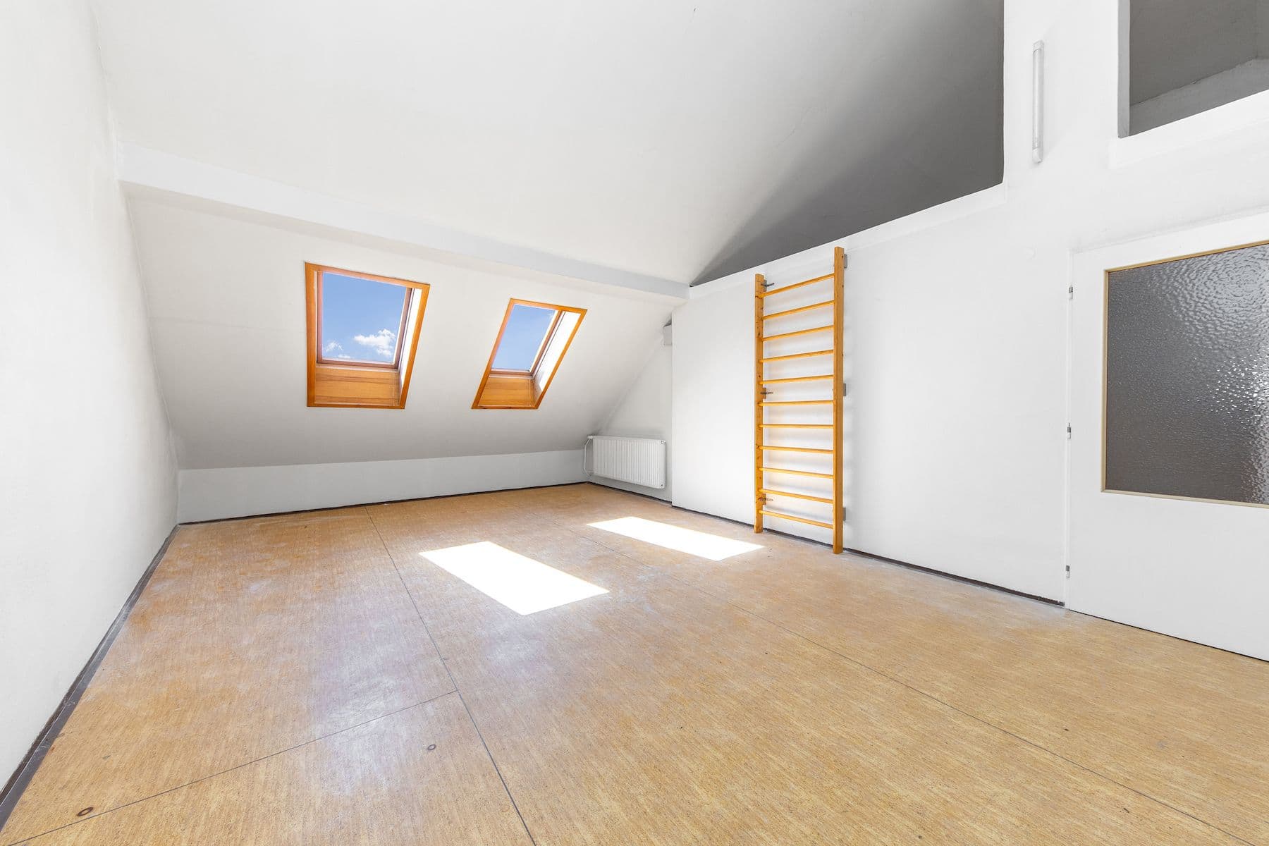 Prodej domu 370 m², pozemek 493 m², Heydukova, Olomouc, Olomoucký kraj Prodej domu 370 m², pozemek 493 m², Heydukova, Olomouc, Olomoucký kraj