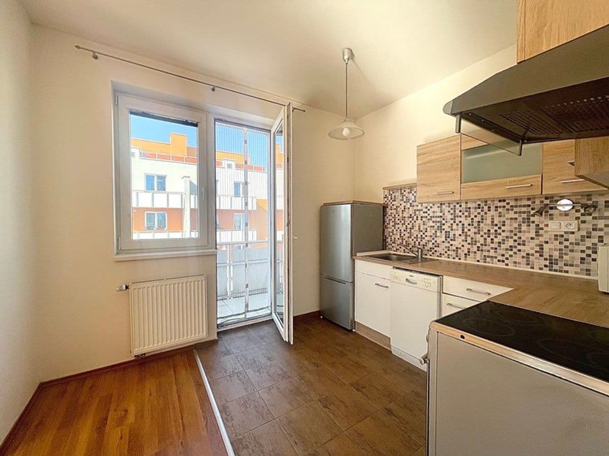 Prodej bytu 1+kk 33 m², Sicherova, Praha, Praha Prodej bytu 1+kk 33 m², Sicherova, Praha, Praha