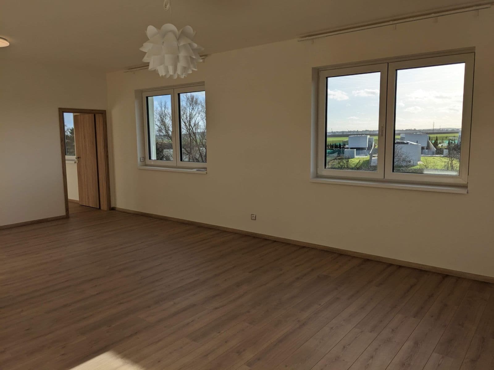 Prodej domu 350 m², pozemek 1.075 m², K Řeporyjím, Praha, Praha Prodej domu 350 m², pozemek 1.075 m², K Řeporyjím, Praha, Praha