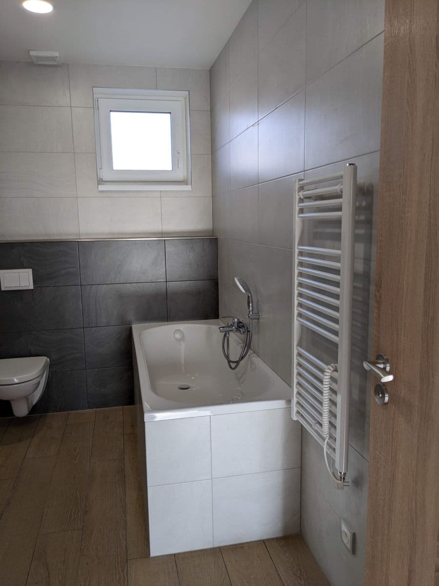 Prodej domu 350 m², pozemek 1.075 m², K Řeporyjím, Praha, Praha Prodej domu 350 m², pozemek 1.075 m², K Řeporyjím, Praha, Praha