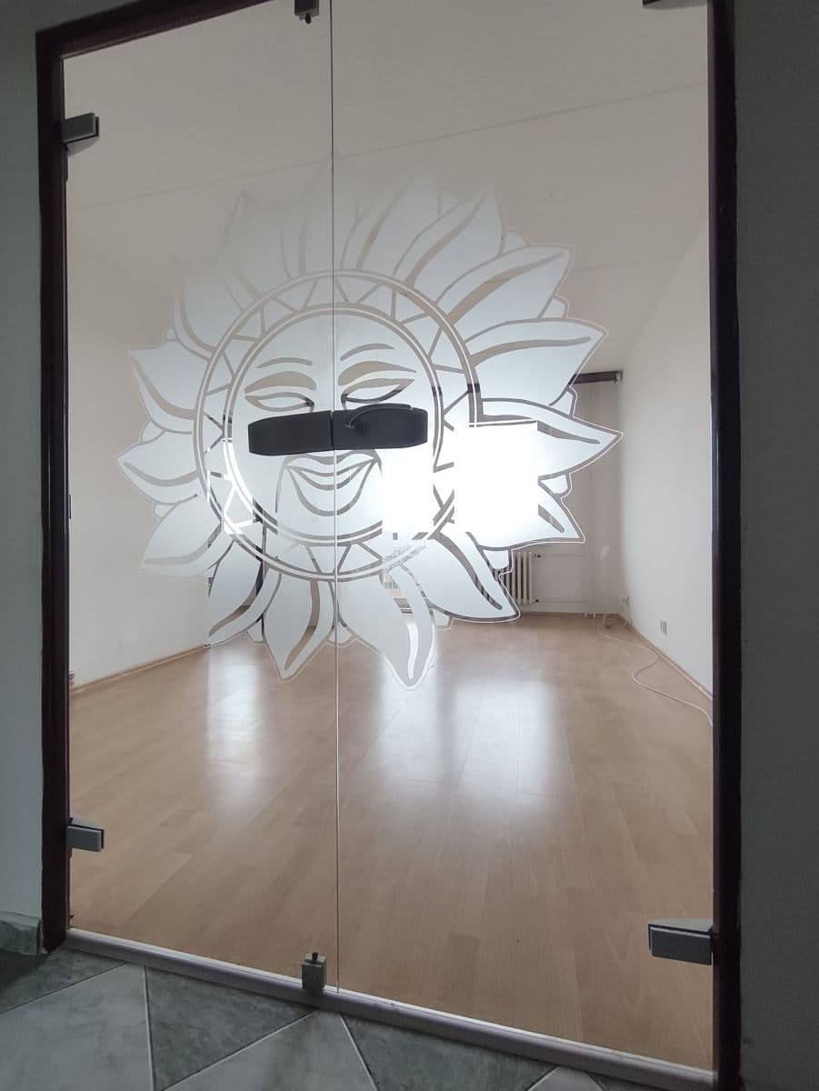 Pronájem bytu 3+1 75 m², Krylova, Znojmo, Jihomoravský kraj Pronájem bytu 3+1 75 m², Krylova, Znojmo, Jihomoravský kraj