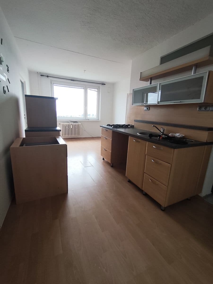 Pronájem bytu 3+1 75 m², Krylova, Znojmo, Jihomoravský kraj Pronájem bytu 3+1 75 m², Krylova, Znojmo, Jihomoravský kraj