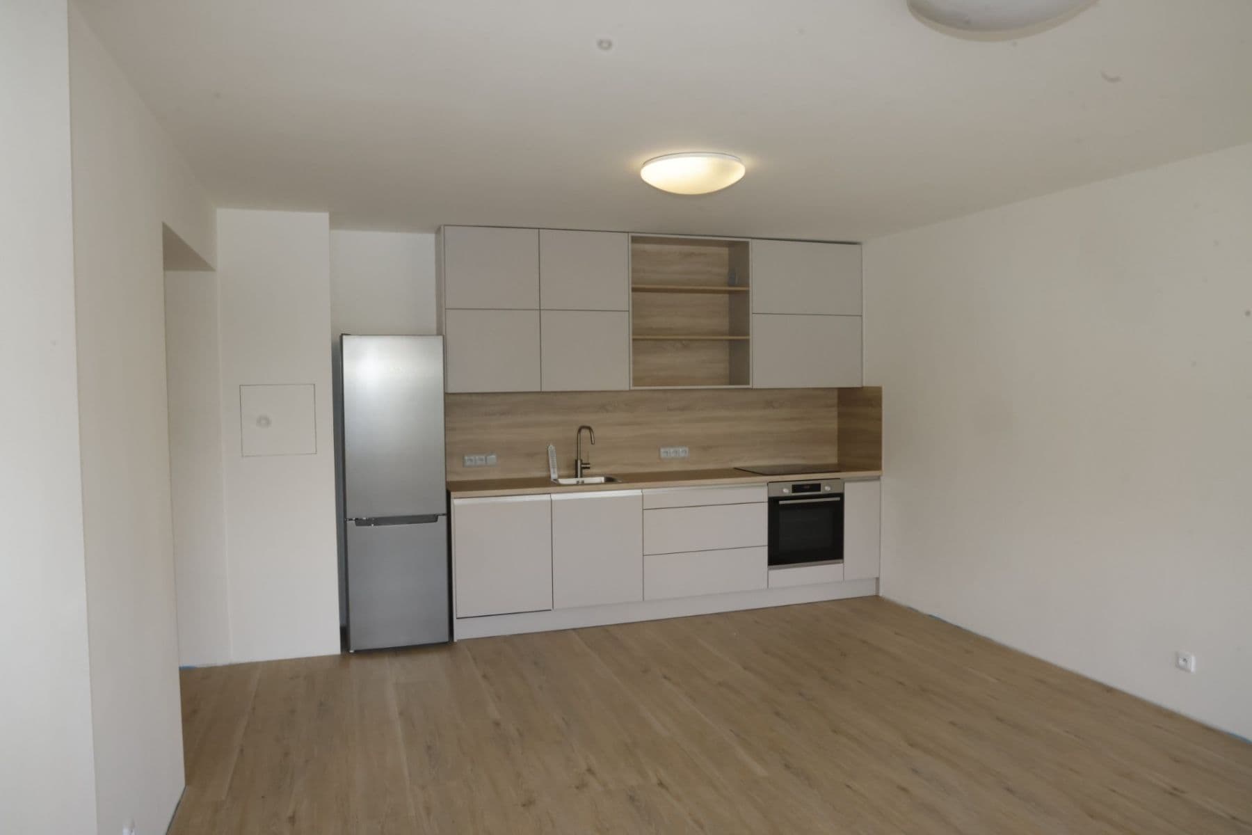 Pronájem bytu 2+kk 54 m², Šatrova, Praha, Praha Pronájem bytu 2+kk 54 m², Šatrova, Praha, Praha
