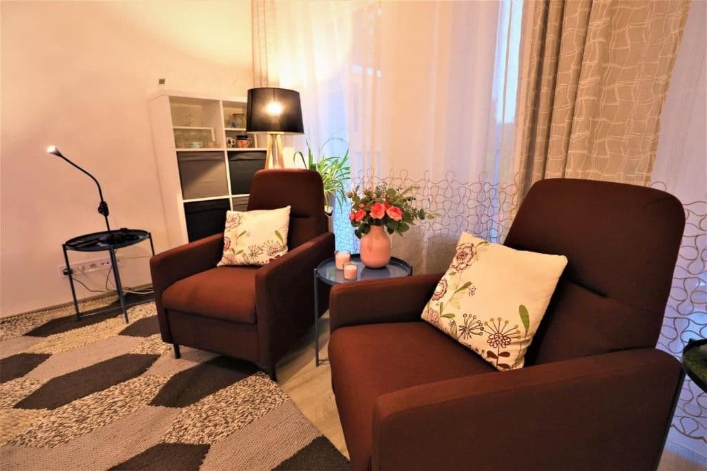 Pronájem bytu 1+kk 36 m², Rovná, Sulice, Středočeský kraj Pronájem bytu 1+kk 36 m², Rovná, Sulice, Středočeský kraj