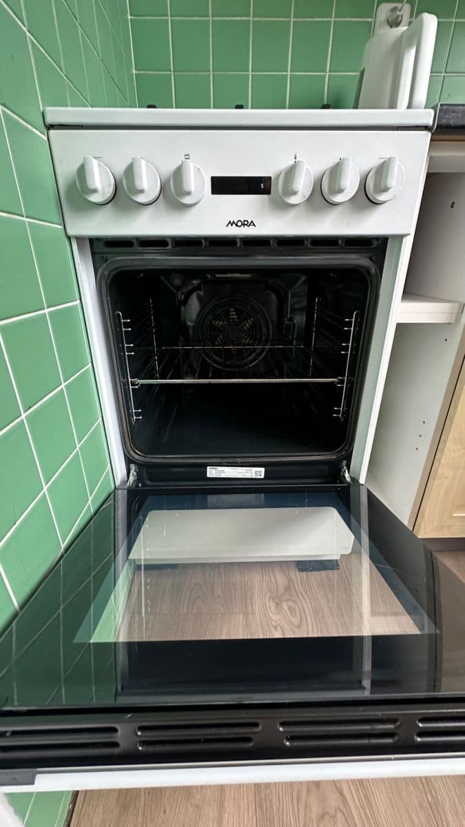 Pronájem bytu 1+1 39 m², U Vesny, Praha, Praha Pronájem bytu 1+1 39 m², U Vesny, Praha, Praha