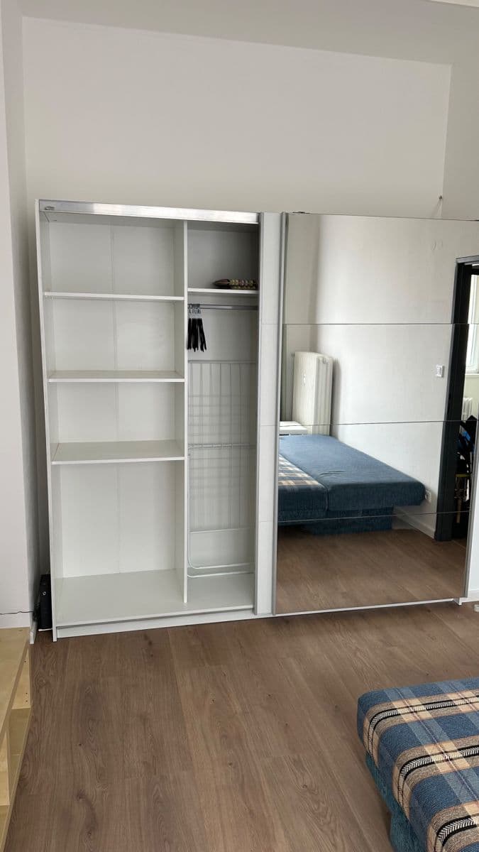 Pronájem bytu 1+1 39 m², U Vesny, Praha, Praha Pronájem bytu 1+1 39 m², U Vesny, Praha, Praha