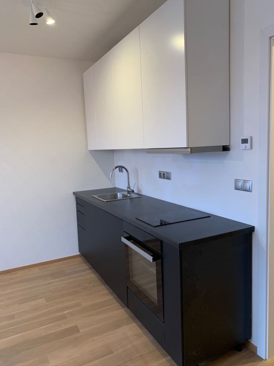 Pronájem bytu 1+kk 28 m², Sokolovská, Praha, Praha Pronájem bytu 1+kk 28 m², Sokolovská, Praha, Praha