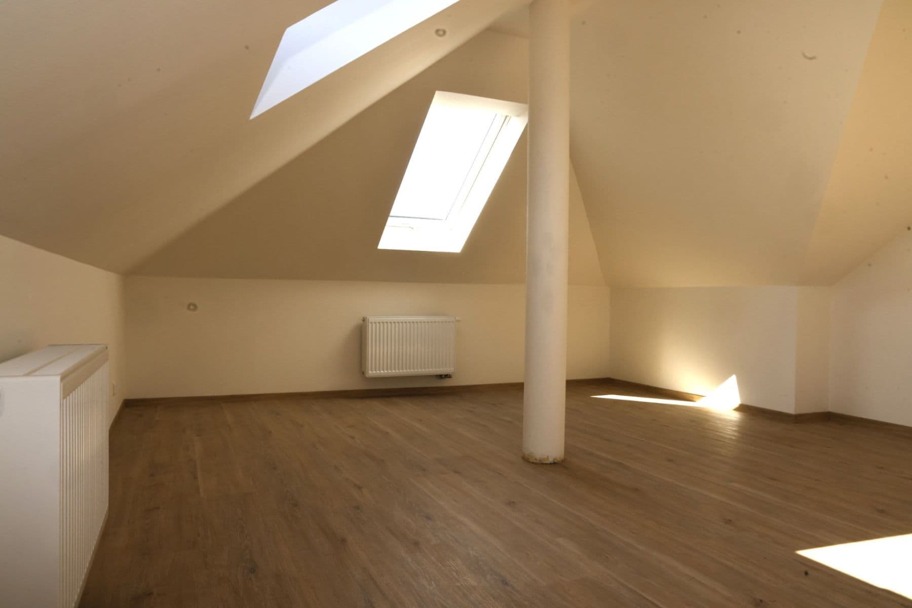 Pronájem bytu 2+kk 59 m², Šatrova, Praha, Praha Pronájem bytu 2+kk 59 m², Šatrova, Praha, Praha