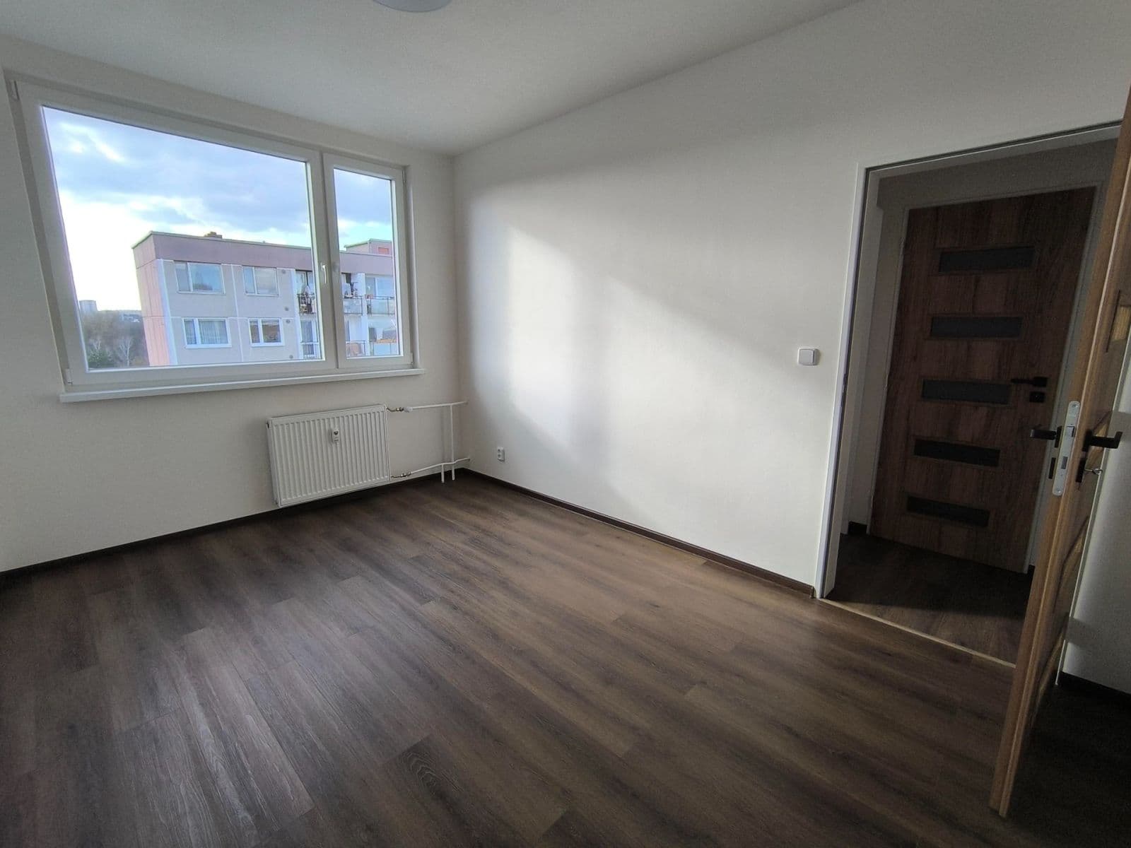 Prodej bytu 3+1 67 m², Lohniského, Praha, Praha Prodej bytu 3+1 67 m², Lohniského, Praha, Praha