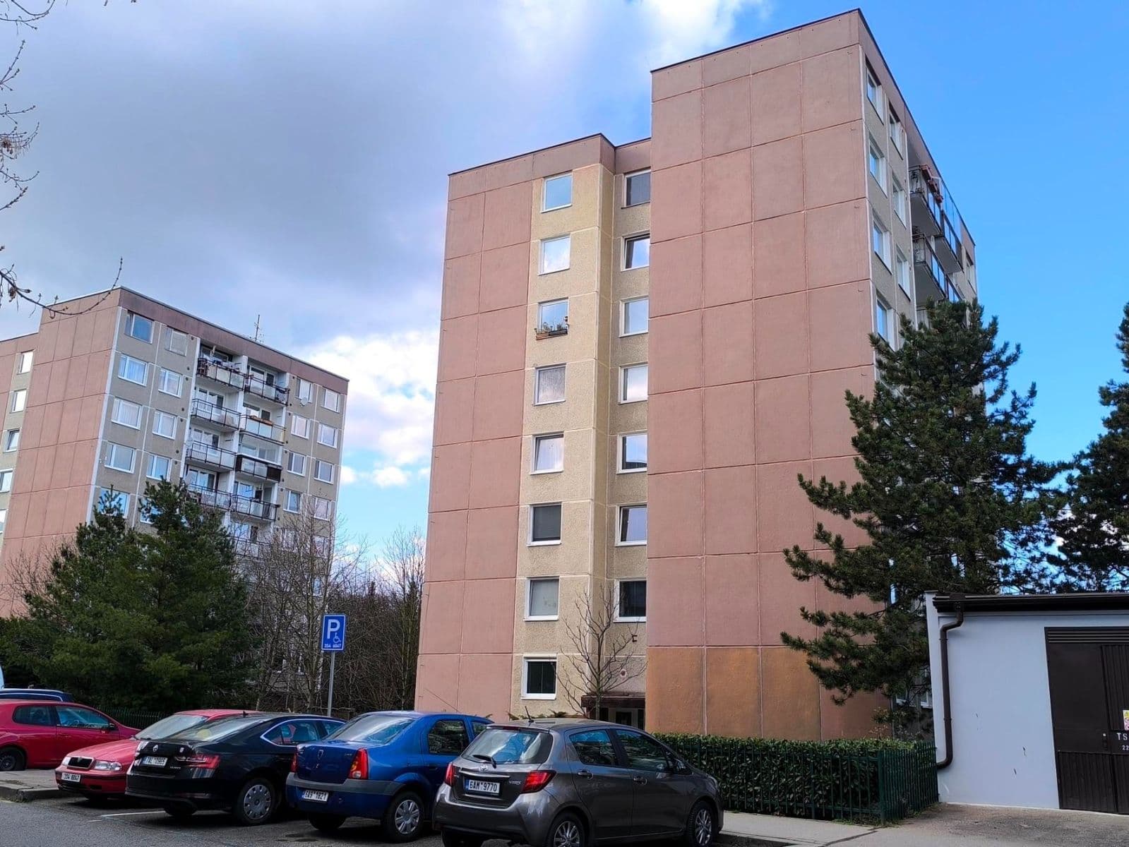 Prodej bytu 3+1 67 m², Lohniského, Praha, Praha Prodej bytu 3+1 67 m², Lohniského, Praha, Praha