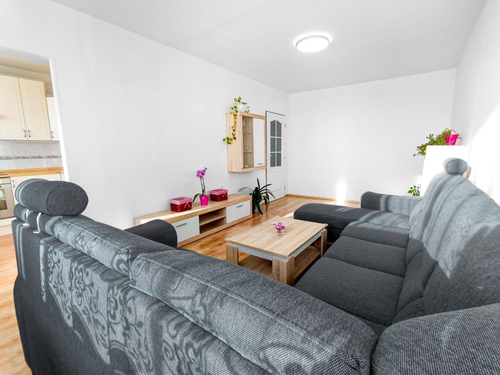 Pronájem bytu 3+1 72 m², Kurkova, Praha, Praha Pronájem bytu 3+1 72 m², Kurkova, Praha, Praha