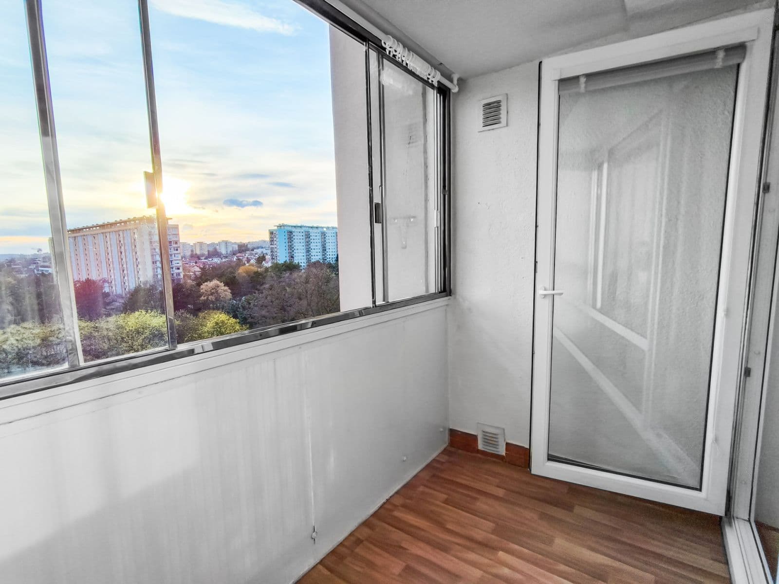 Pronájem bytu 3+1 72 m², Kurkova, Praha, Praha Pronájem bytu 3+1 72 m², Kurkova, Praha, Praha