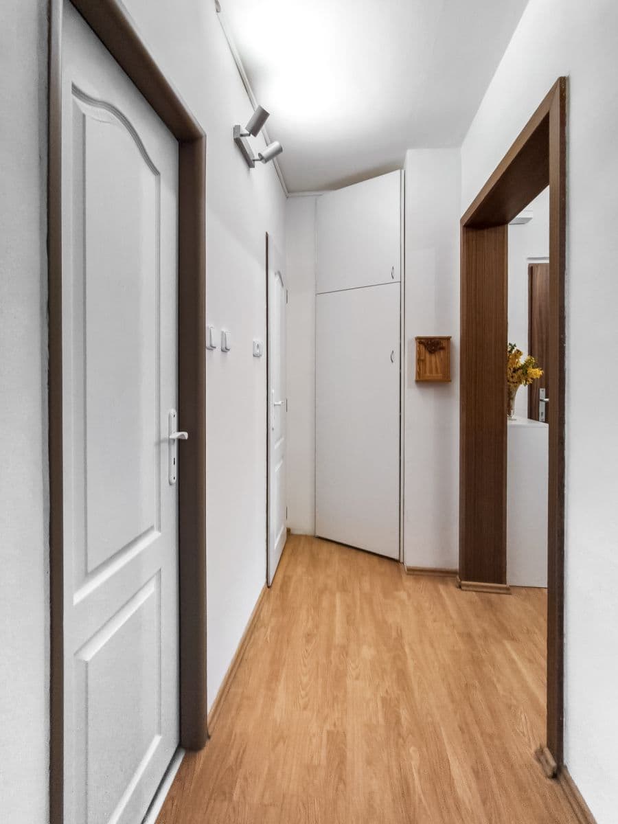 Pronájem bytu 3+1 72 m², Kurkova, Praha, Praha Pronájem bytu 3+1 72 m², Kurkova, Praha, Praha