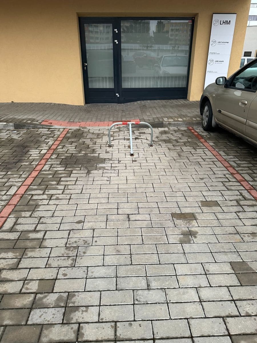 Pronájem bytu 3+kk 84 m², České Vrbné, České Budějovice, Jihočeský kraj Pronájem bytu 3+kk 84 m², České Vrbné, České Budějovice, Jihočeský kraj