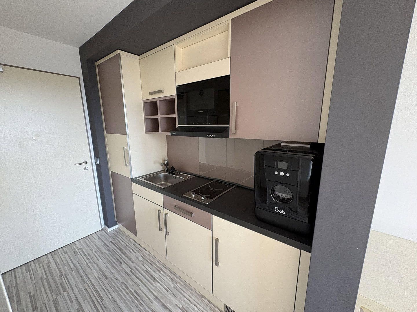 Pronájem bytu 1+1 21 m², Garching, Bavorsko Pronájem bytu 1+1 21 m², Garching, Bavorsko